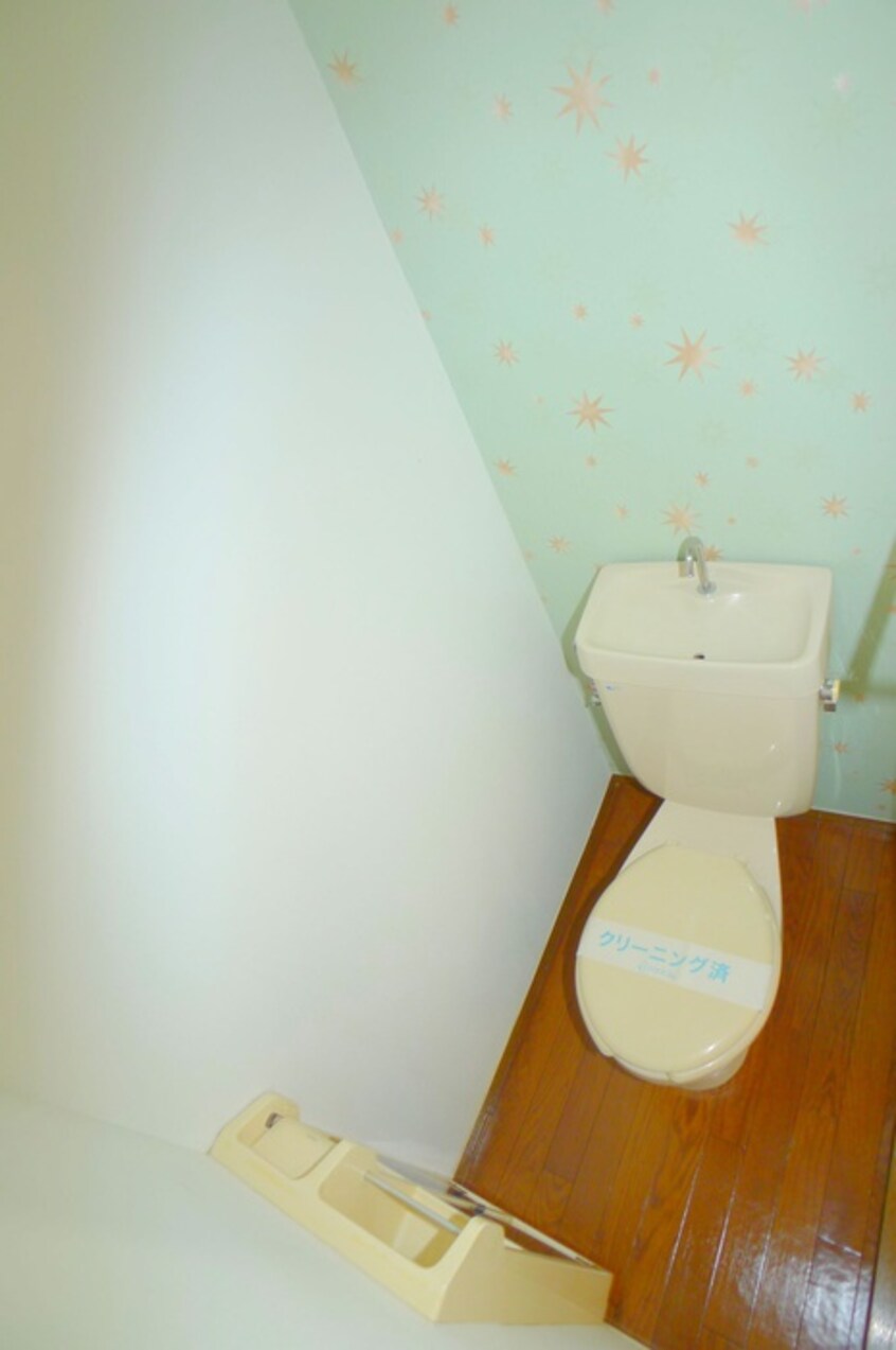 トイレ りんご館