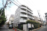 ﾗｸﾞｼﾞｭｱﾘｰｱﾊﾟｰﾄﾒﾝﾄ東中野（501）