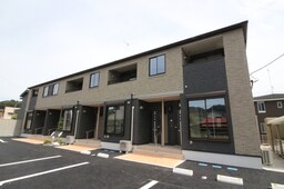 建築中