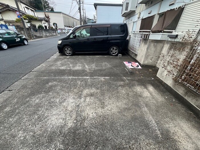 駐車場 ヴァンヴェールＫＯＭＩＹＡ