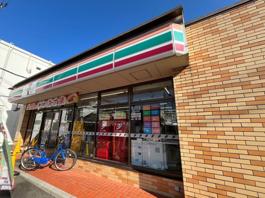 セブンイレブン狭山ヶ丘駅西口店(コンビニ)まで300m Ｋ・ビル