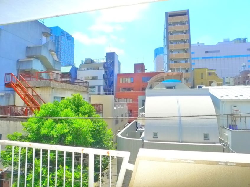 室内からの展望 乾木工芸ビル
