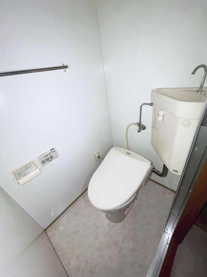 トイレ オーキッドレジデンス千葉中央