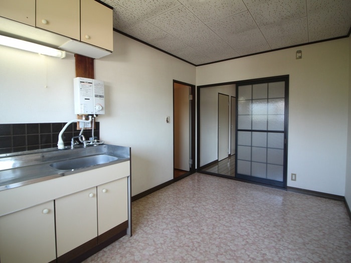 キッチン メゾンド　ソレ－ユ