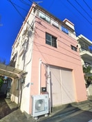 四谷荘の外観