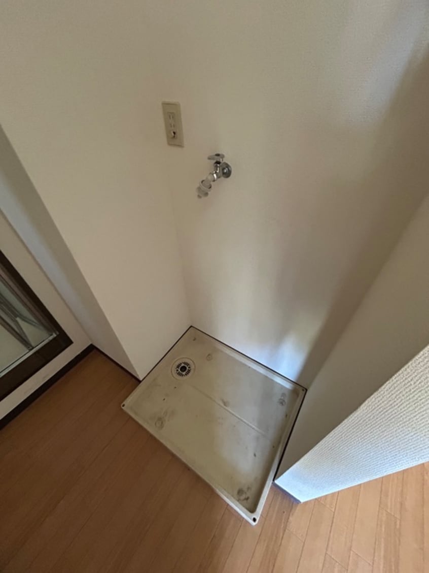 洗濯機置場 ファミールシャトル