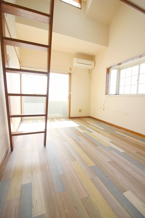 居室 ベルフラット