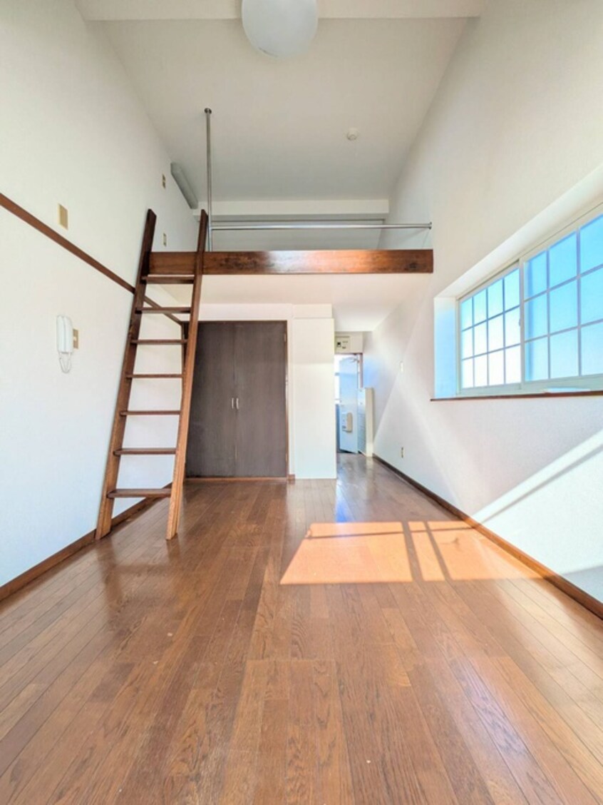 居室 ベルフラット