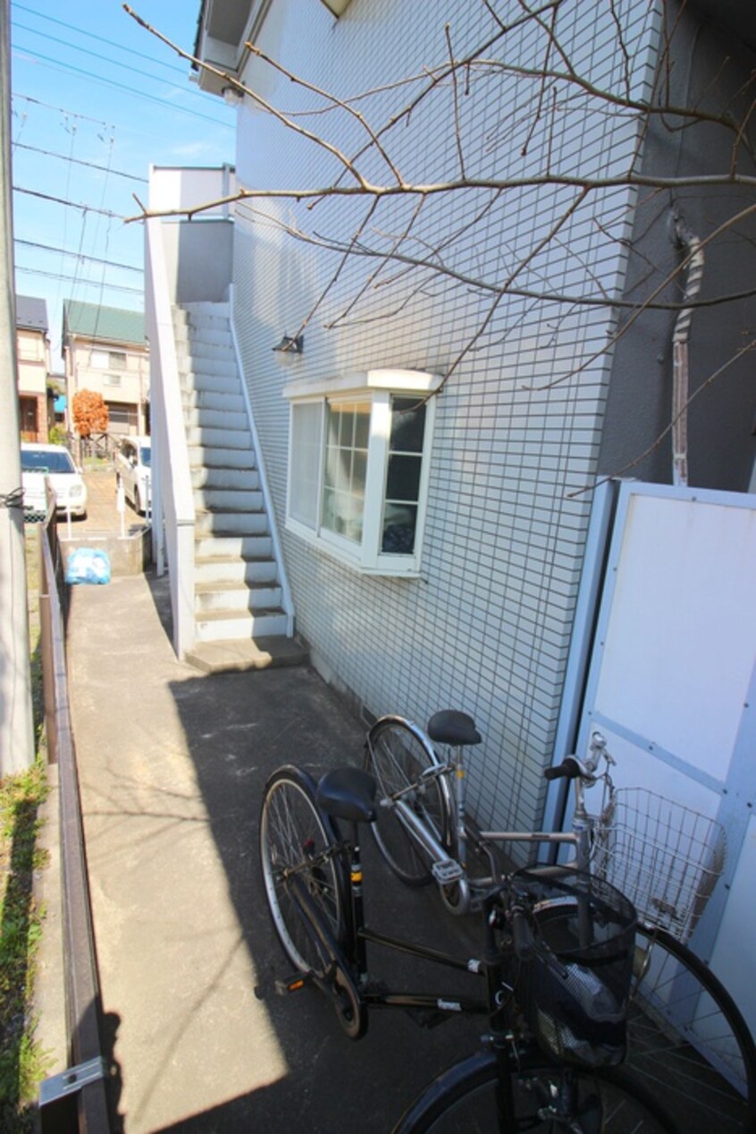 エントランス部分 ベルフラット