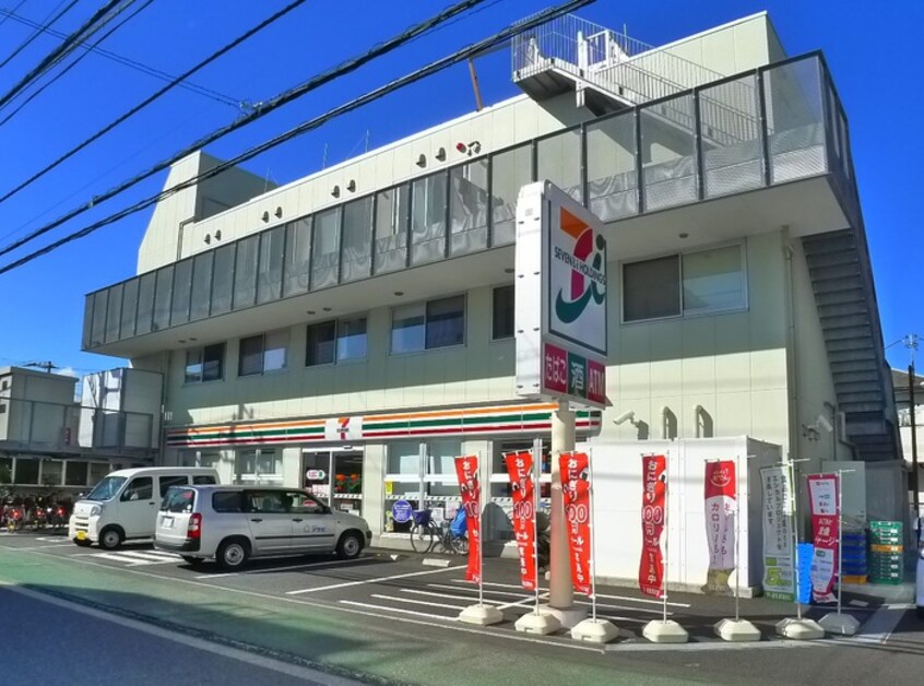 セブンイレブン新田2丁目店(コンビニ)まで180m シエスタⅡ