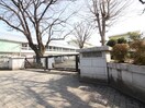 伸栄小学校(小学校)まで727m 井上建築コーポ