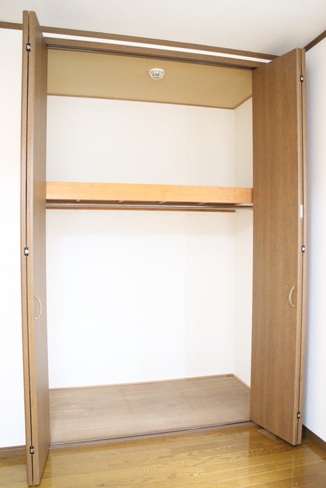 収納 マ－ブルハイツタカノ