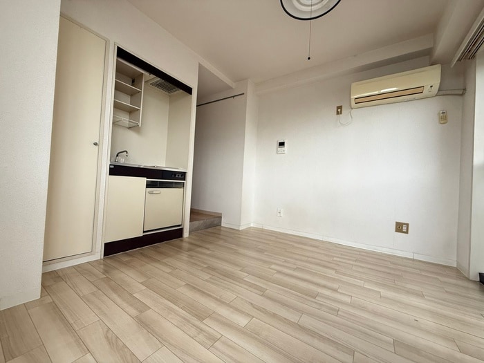 居室 ミリオンコート中村橋（505）