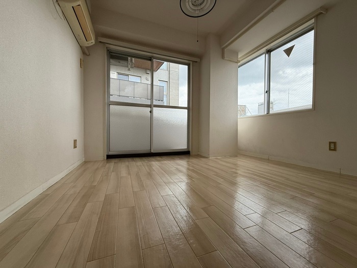 居室 ミリオンコート中村橋（505）