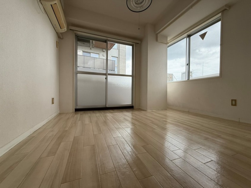 居室 ミリオンコート中村橋（505）