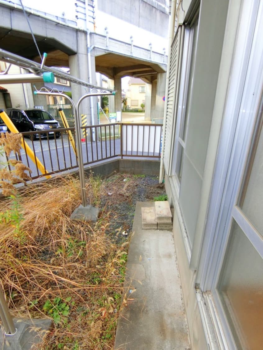 ベランダ・バルコニー 一丁田ハイツ