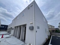 グラナーデ成城学園前A棟