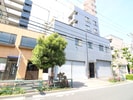 鈴木ビルの外観