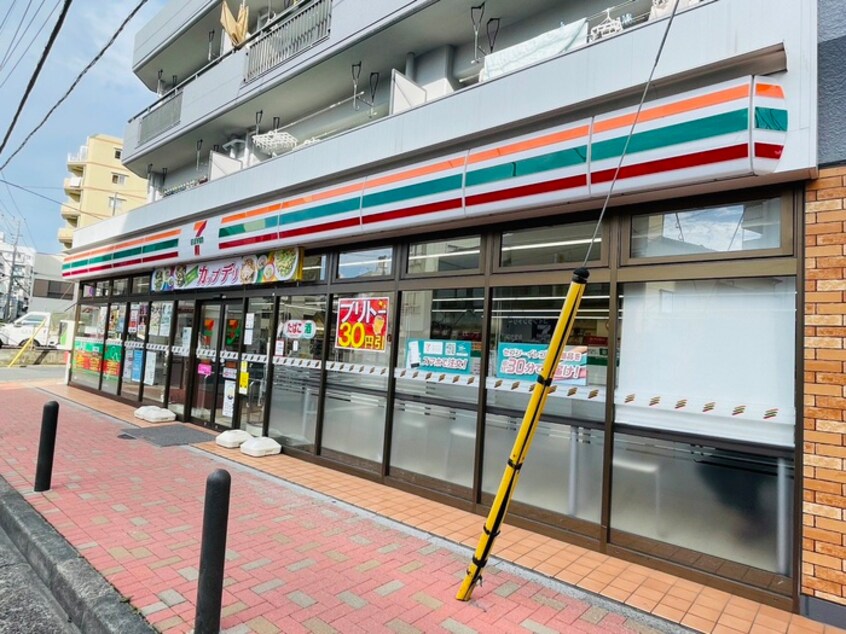 セブンイレブン 江古田駅南店(コンビニ)まで208m 江古田パークサイドハイム(101)