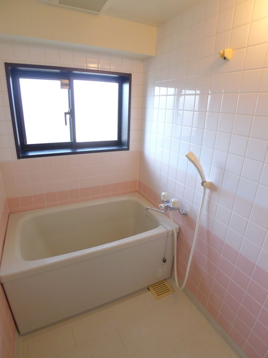 バス／シャワールーム等 アドミラル