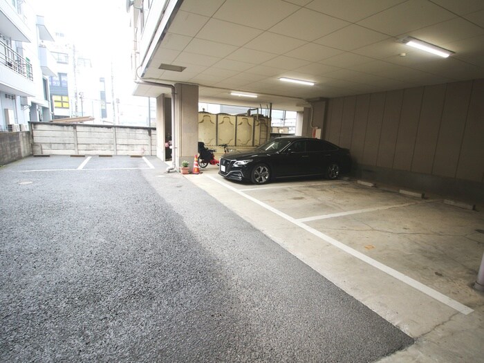 駐車場 ウイング上福岡