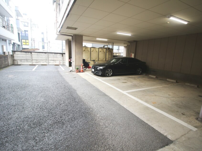 駐車場 ウイング上福岡