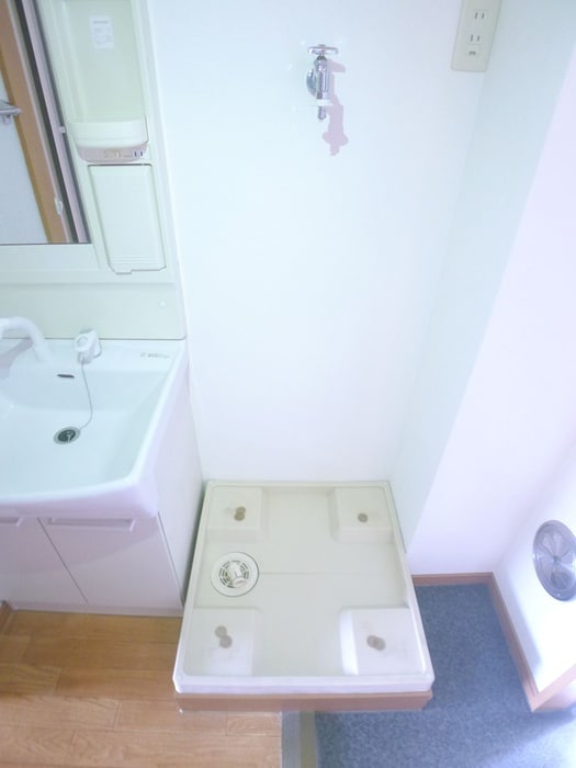 洗濯機置場 ドリ－ム７８