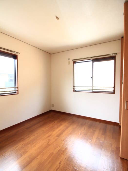 居室 プリマベ－ラ