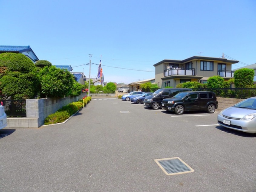 駐車場 フローリッシュ