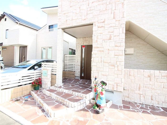 エントランス部分 Laulea