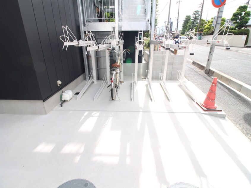 駐輪場 ＭＱｕａｒｔｏ草加