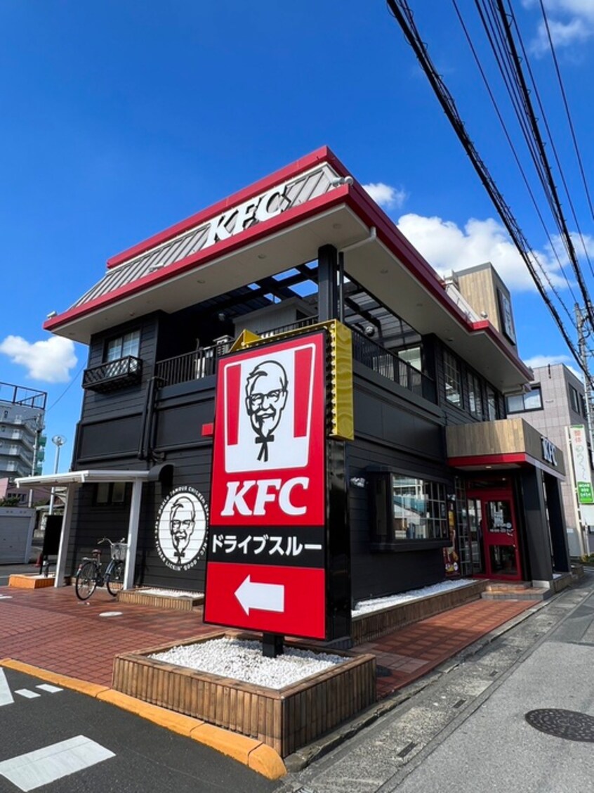 ケンタッキーフライドチキン　草加店(ファストフード)まで800m ＭＱｕａｒｔｏ草加