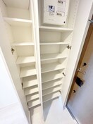 靴箱 SEASON FLATS中十条