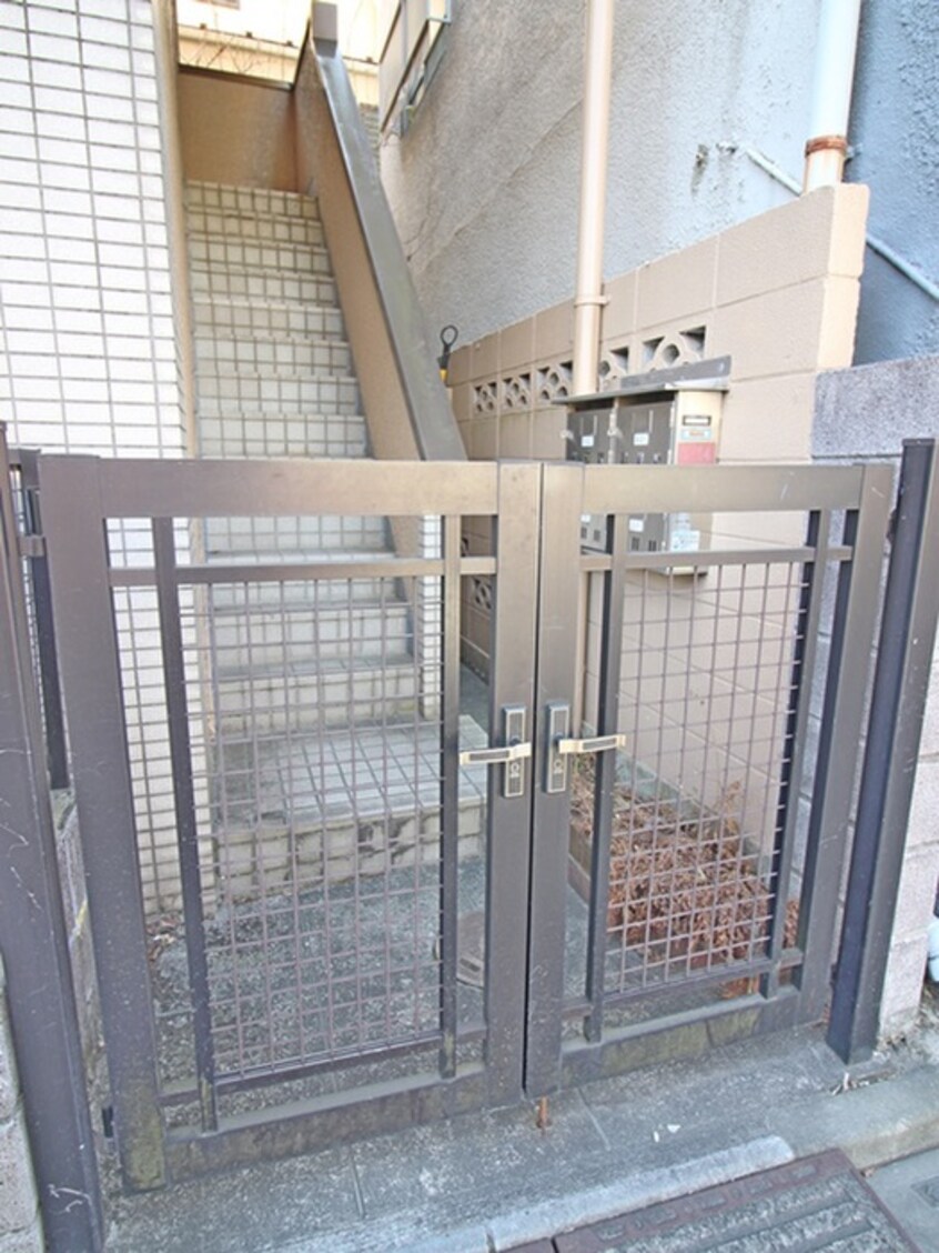 エントランス部分 群兆ハウス