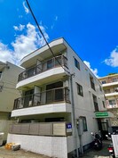 ハーモニー三田の外観