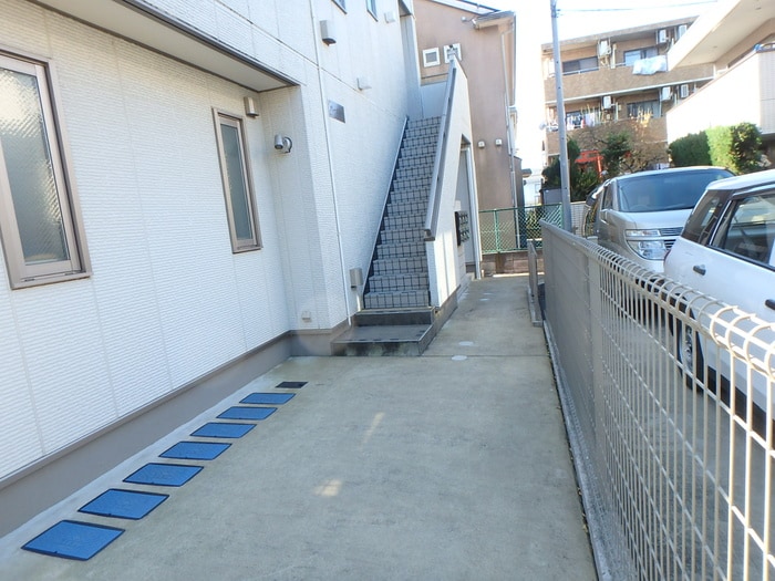 エントランス部分 グレースコート