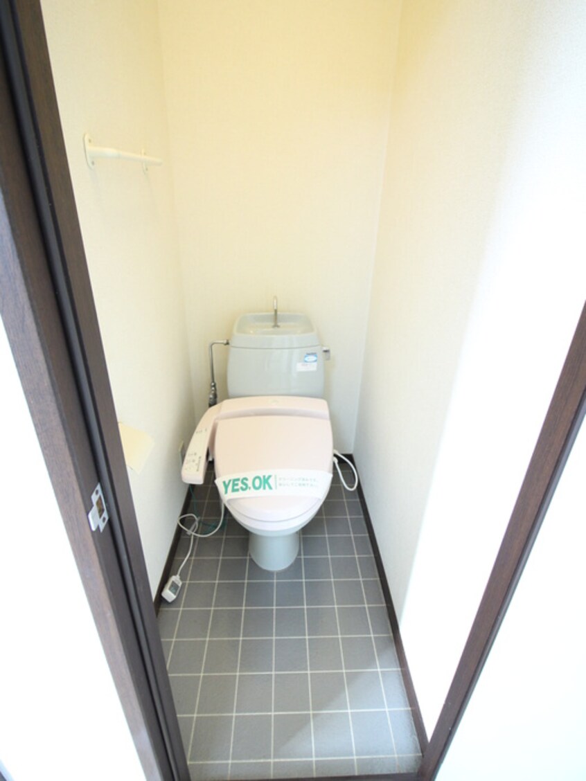トイレ カ－サメント・ピノ