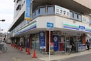 ローソン・スリーエフ 川崎尻手駅前店(コンビニ)まで230m ル－ブル川崎八番館