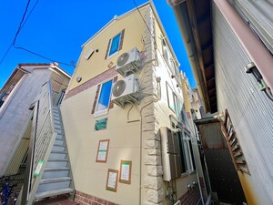 ラロシェル石川町