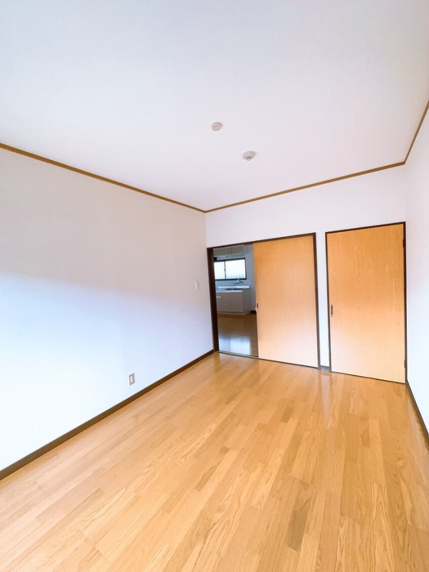 居室 コ－ポ金森Ⅱ