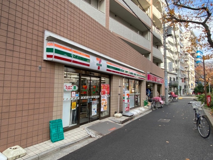 セブンイレブン 練馬中村北3丁目店(コンビニ)まで676m 第２けやき荘