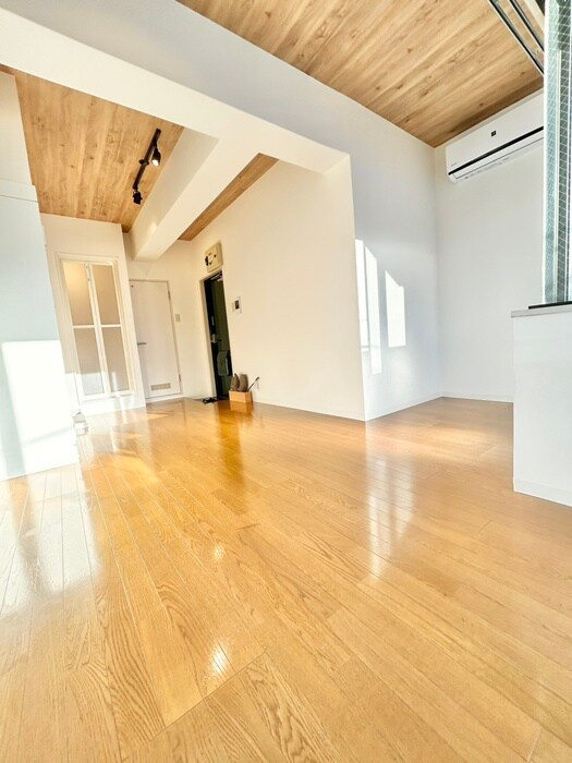 廊下 プレステ－ジ島村