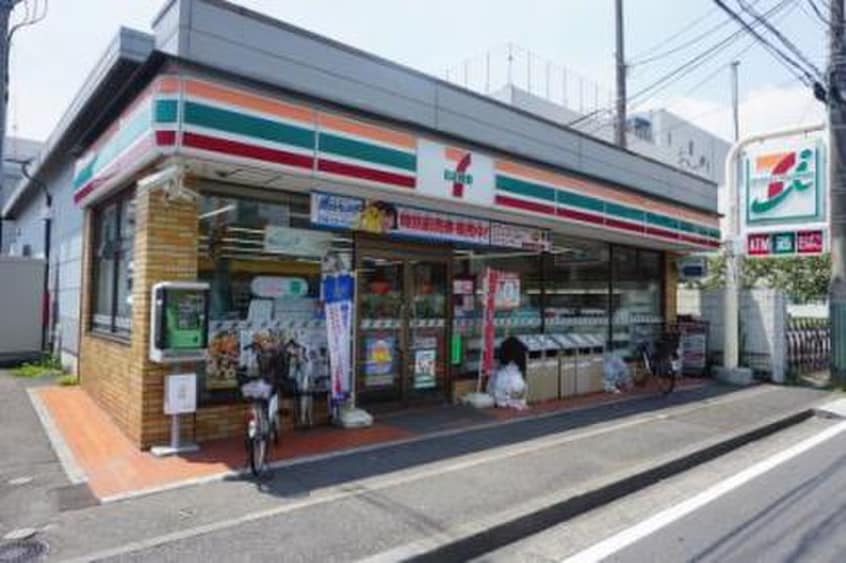 セブンイレブン(コンビニ)まで191m リブリ・グランコート新羽
