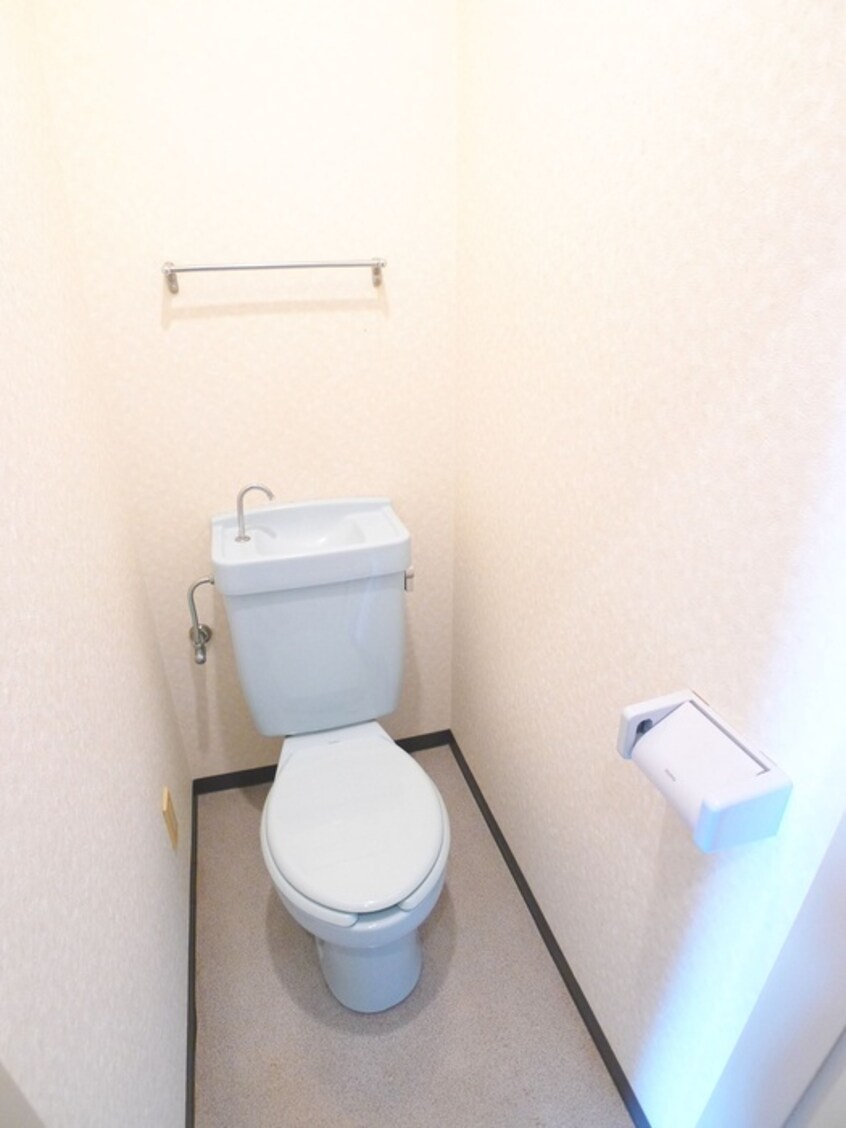 トイレ ハイリッジタワーズ