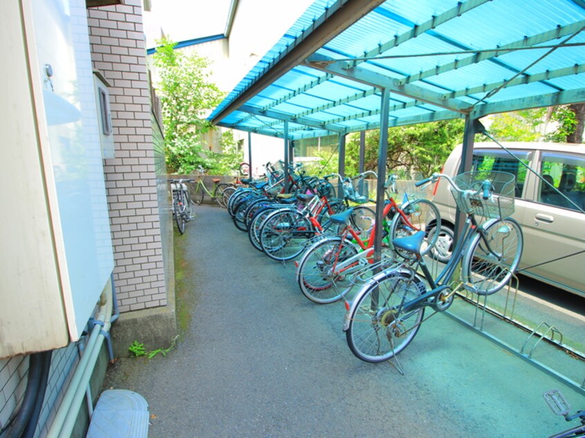 駐車場 サンテラス司