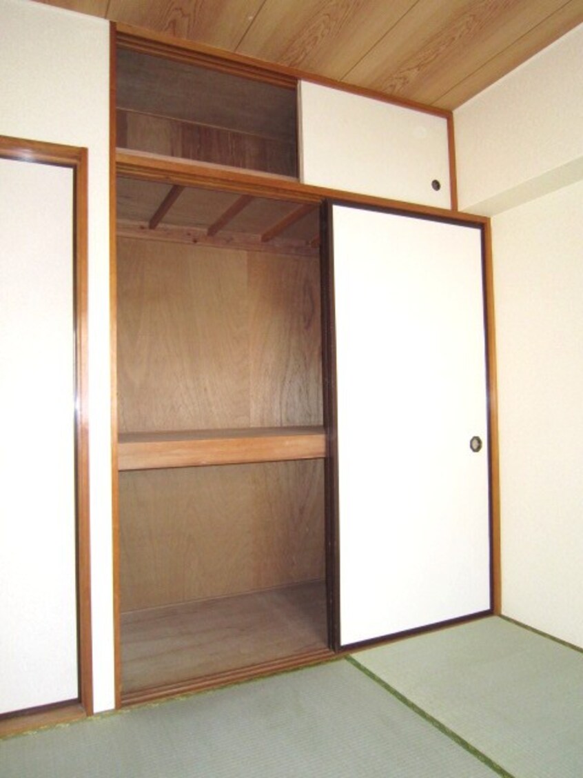 収納 サンテラス司