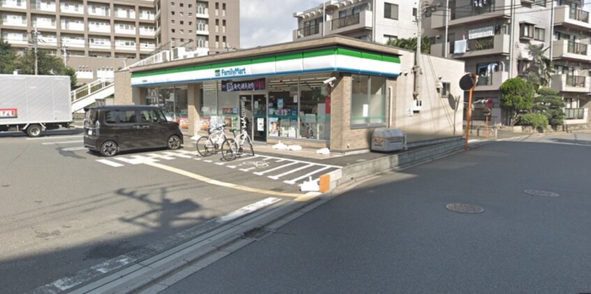 ファミリーマート　和光諏訪店(コンビニ)まで45m サンテラス司