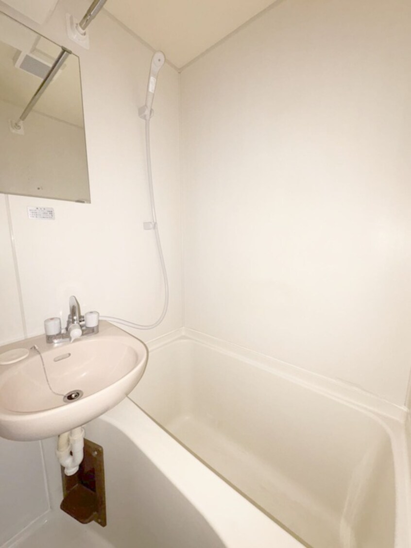 バス／シャワールーム等 プチシャトー若草