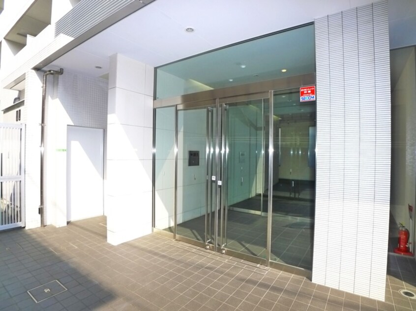 エントランス部分 ドゥーエ浦安