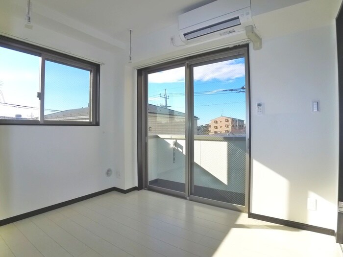 居室 パインリーブス